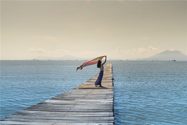 梦见披肩是什么意思